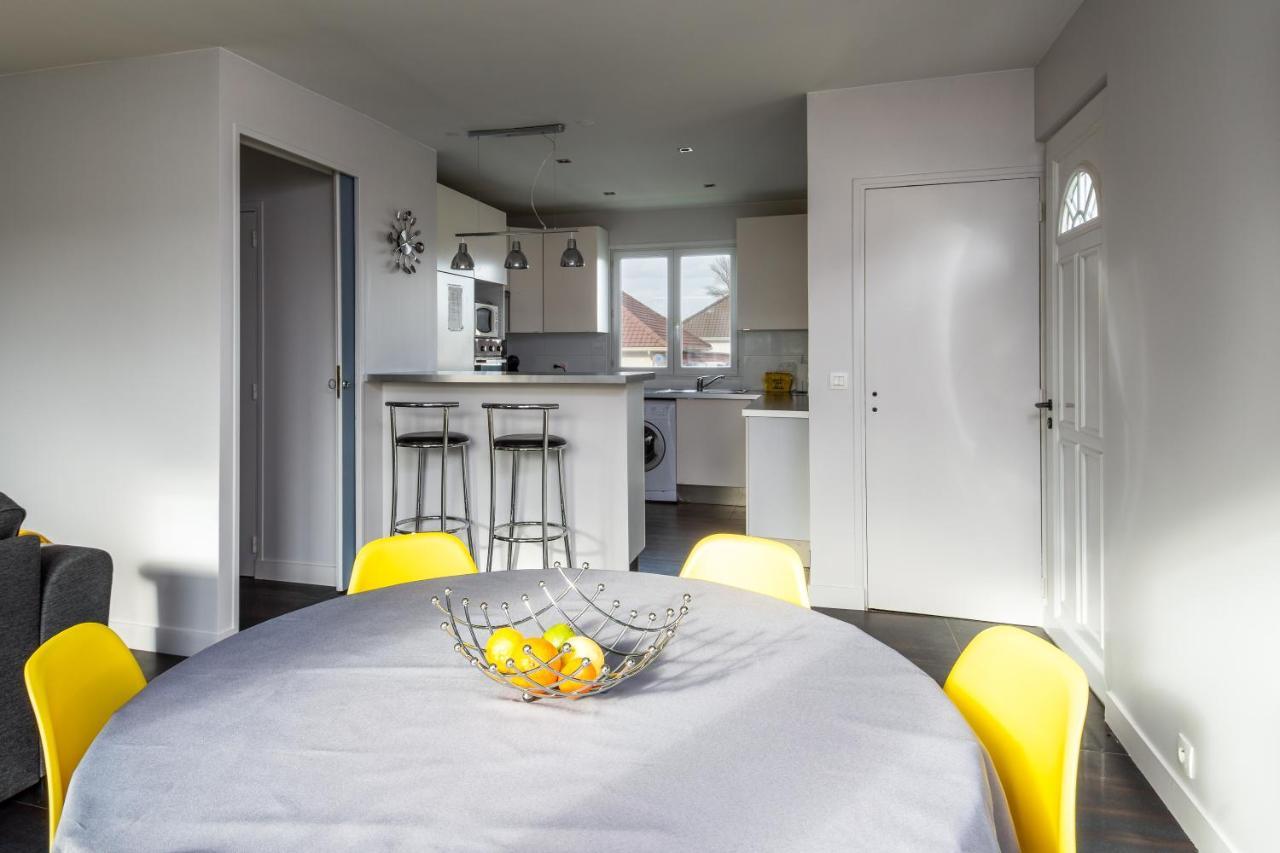 2 Bed House Near Disneyland Paris Montry Екстер'єр фото